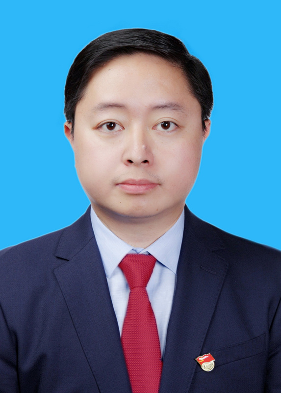 凯里市政府市长：杨波