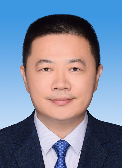 长安镇政府镇长：肖洪